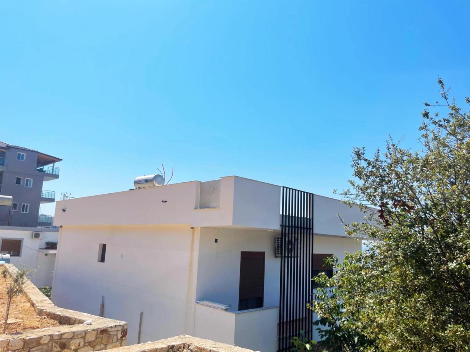 Comfort Guest Rooms Vila Hm Sarandë Exteriör bild